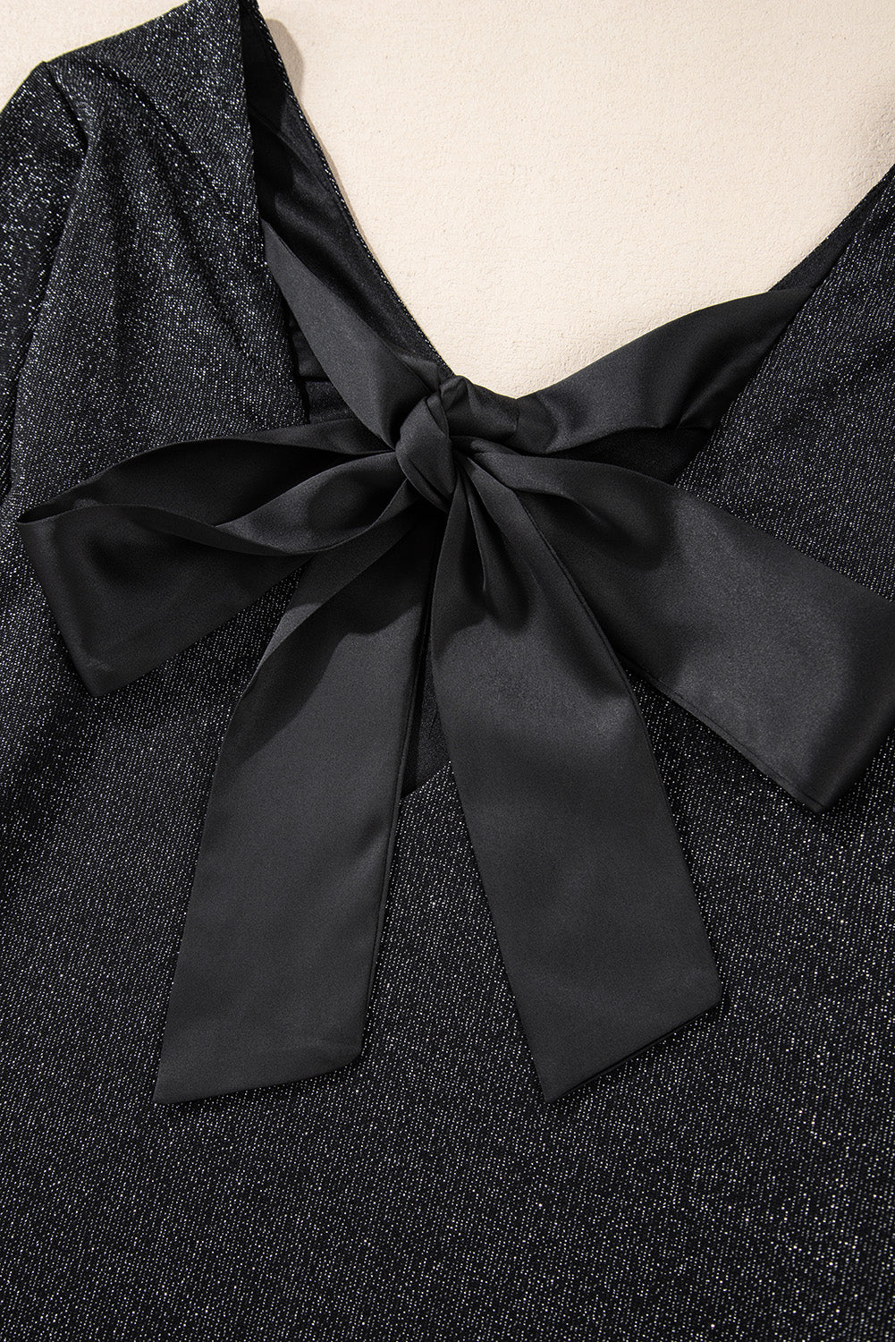 Black Sweet Bowknot Backless V Neck Top