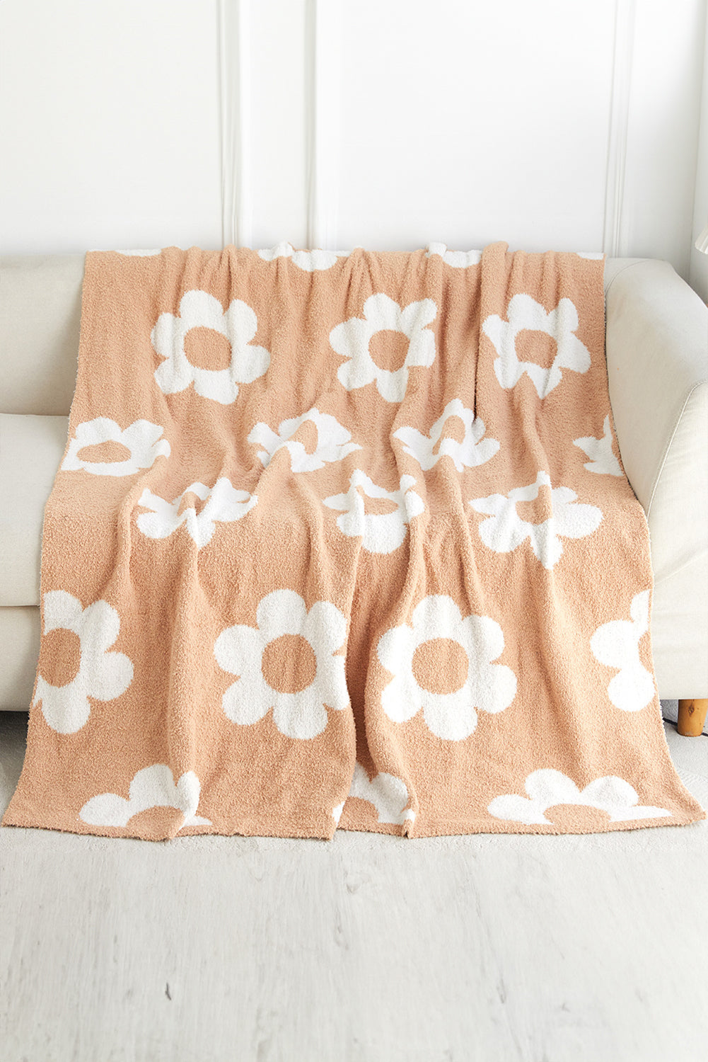 Parchment 127*152cm Floral Print Soft Throw Blanket