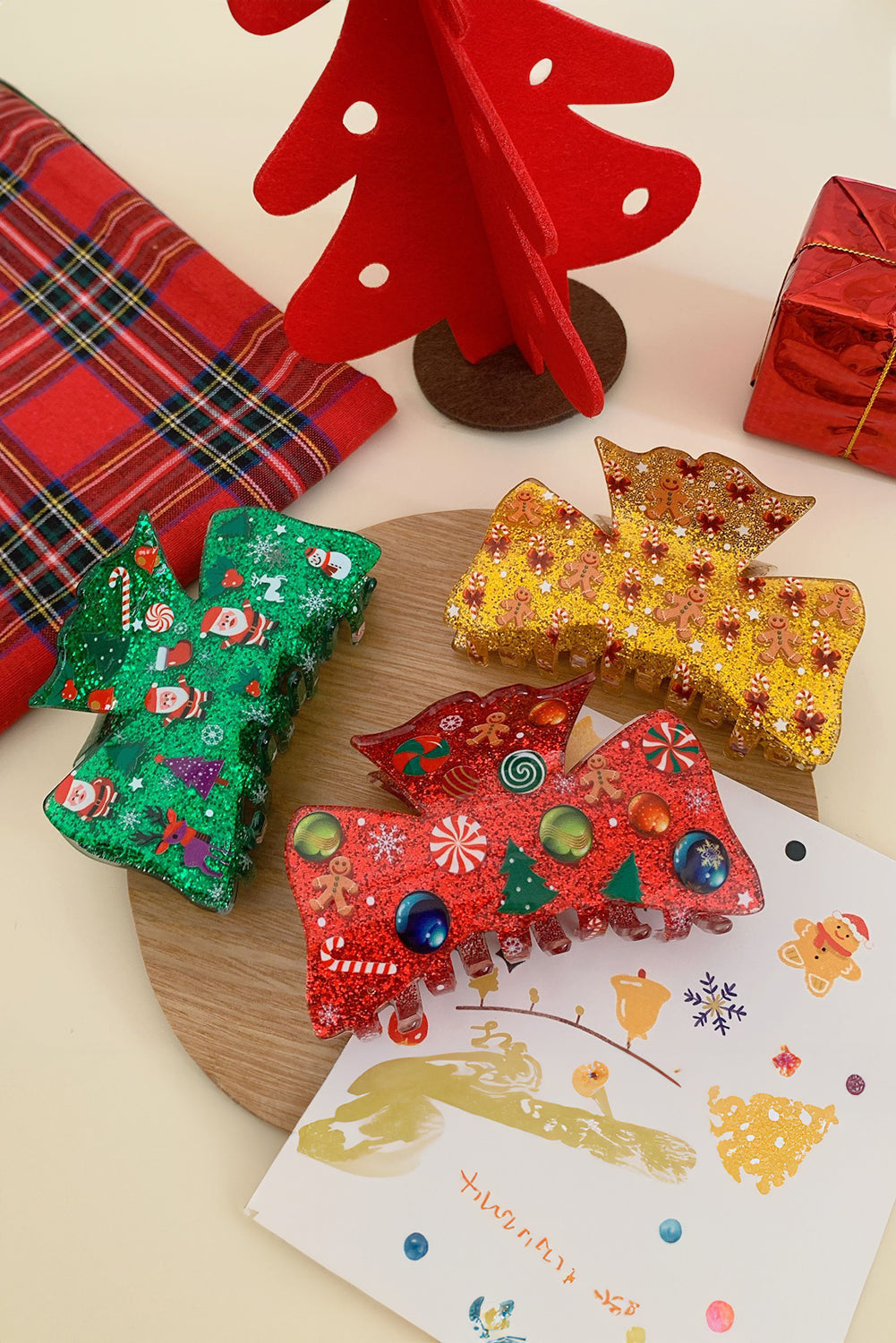 Dark Green Christmas Cartoon Graphic Hair Claw Clip